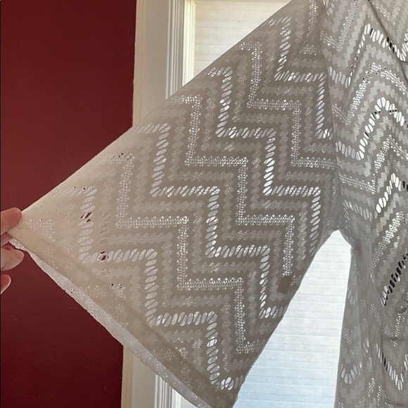 Swimsuit coverup - Picture 5 of 6